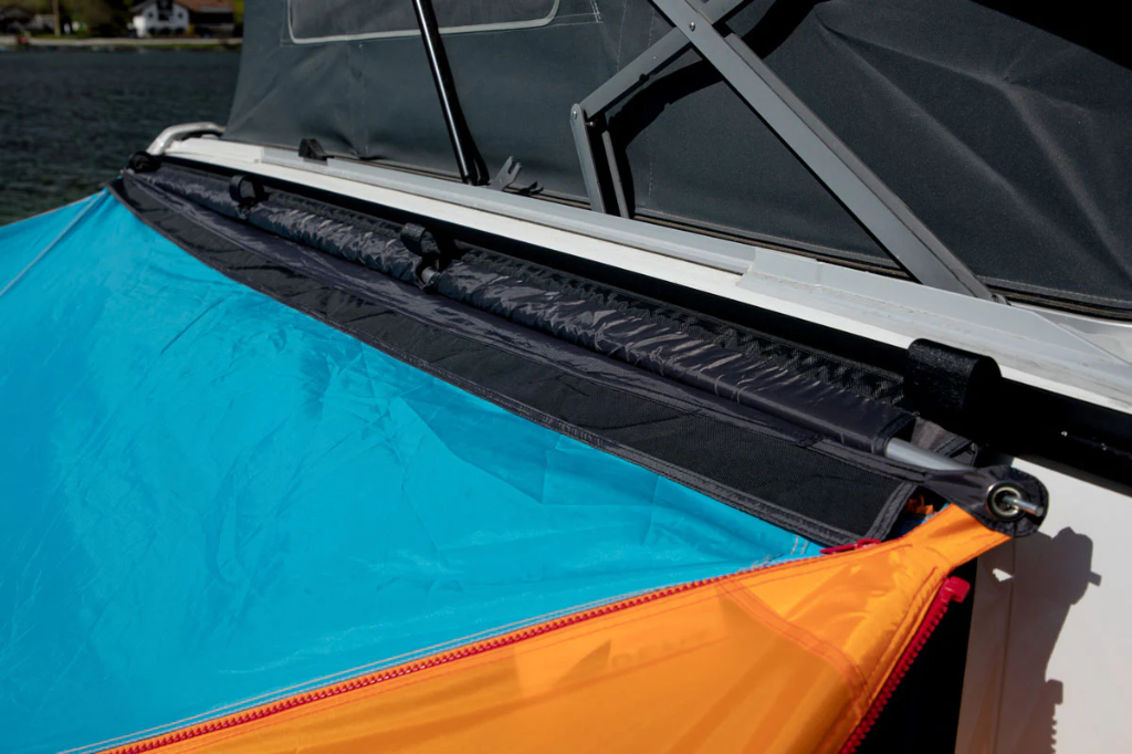 [9961704] Adaptateur universel pour véhicule gris foncé Bent